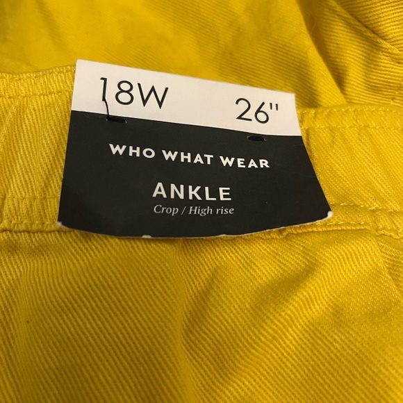 WHO What Wear plus size 18W Ankle Crop High Rise Jeans yellow denim new rare - Picture 2 of 3